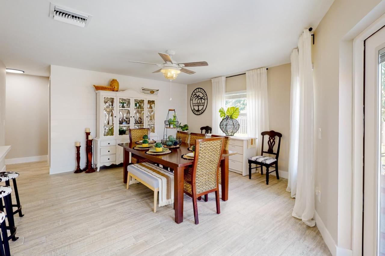 Palm Dreams Villa Greenacres City ภายนอก รูปภาพ