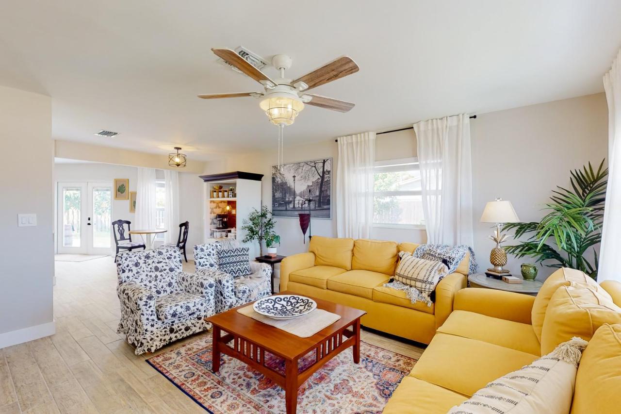 Palm Dreams Villa Greenacres City ภายนอก รูปภาพ