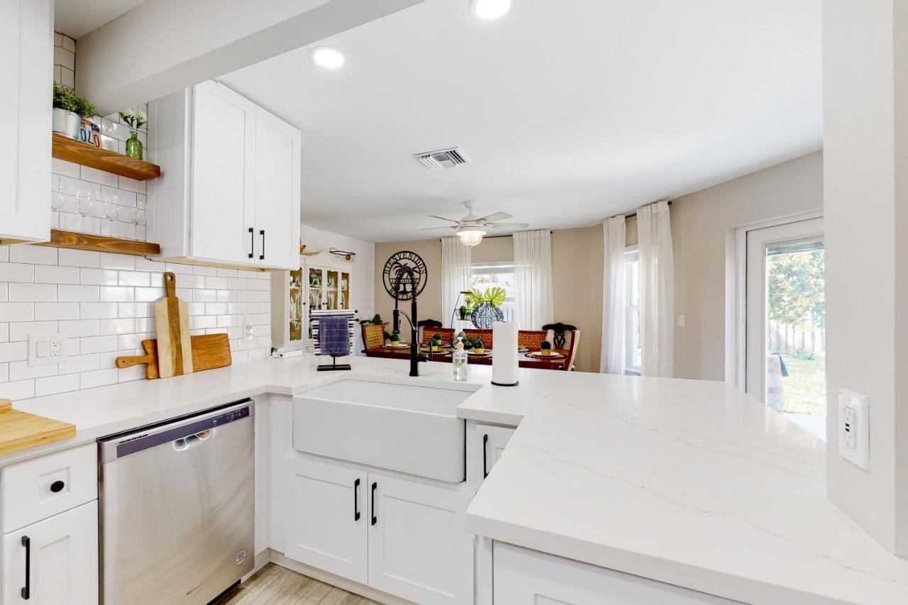 Palm Dreams Villa Greenacres City ภายนอก รูปภาพ
