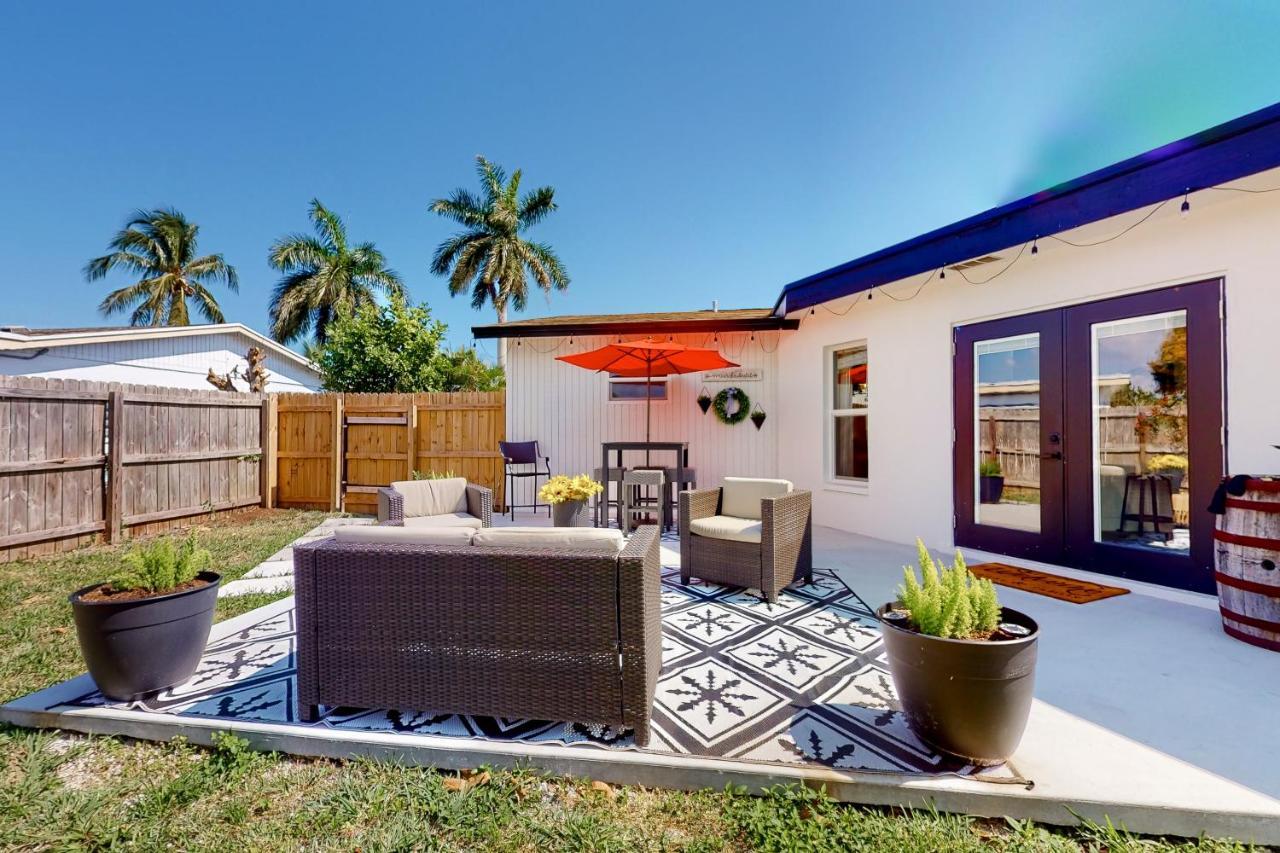 Palm Dreams Villa Greenacres City ภายนอก รูปภาพ